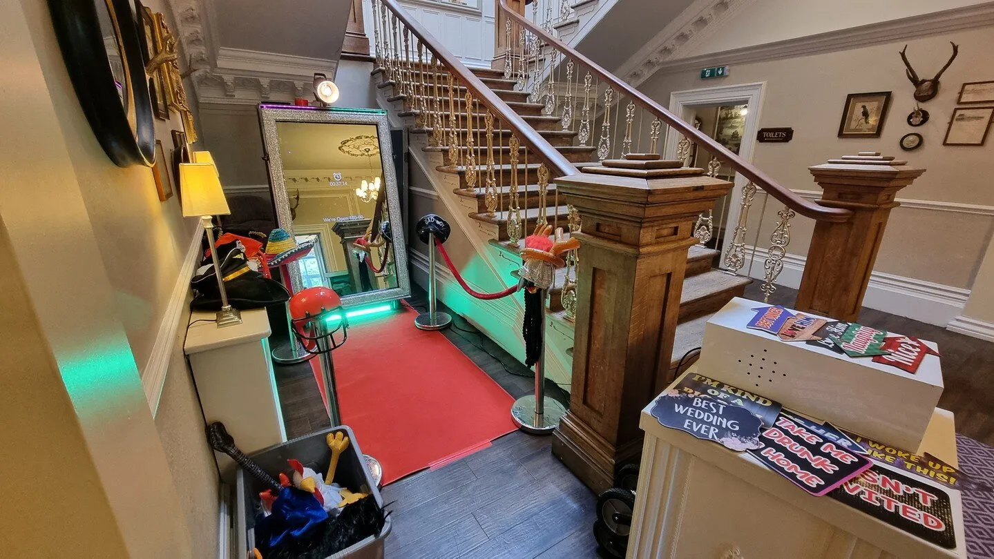 Magic mirror setup at grand staircase