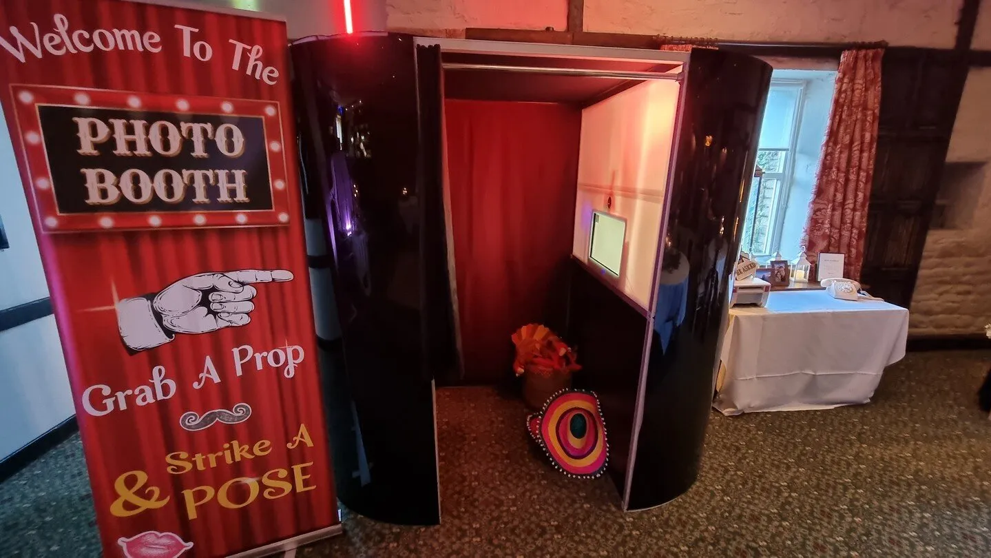 Photo Booths hire in Leeds